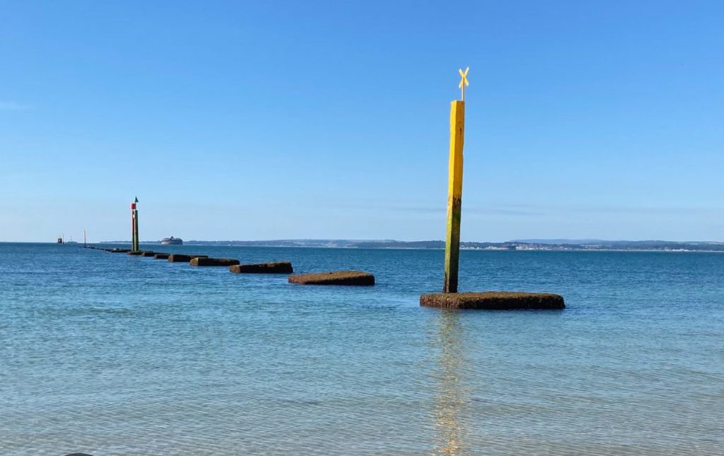 solent submarine barriers